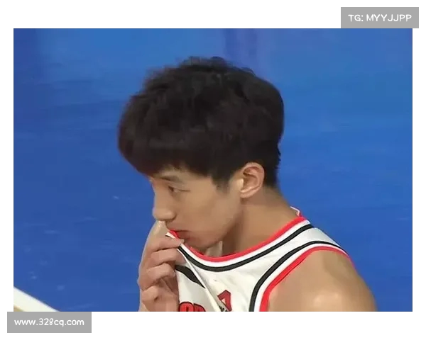 杨溢7中1效率低下全队倒数第1引发热议 篮协官媒评论区差评如潮 杨溢7中1效率低下全队倒数第1引发热议 篮协官媒评论区差评如潮